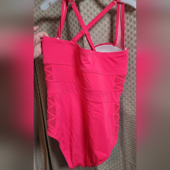 Torrid size 0 lattice one piece swimsuit coral pink - Picture 7 of 9